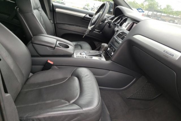 фото Audi Q7 PRESTIGE