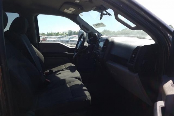 фото Ford F-150 SuperCrew