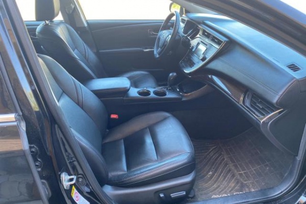 фото Toyota AVALON HYBRID