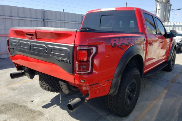 фото Ford F150 Raptor