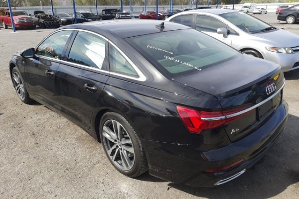фото Audi A6 Premium