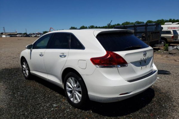 фото TOYOTA VENZA LE