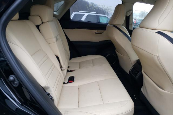 фото LEXUS NX 200T