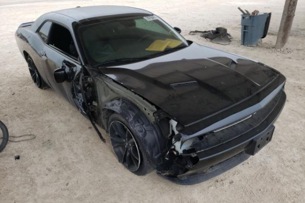 фото Dodge CHALLENGER SXT
