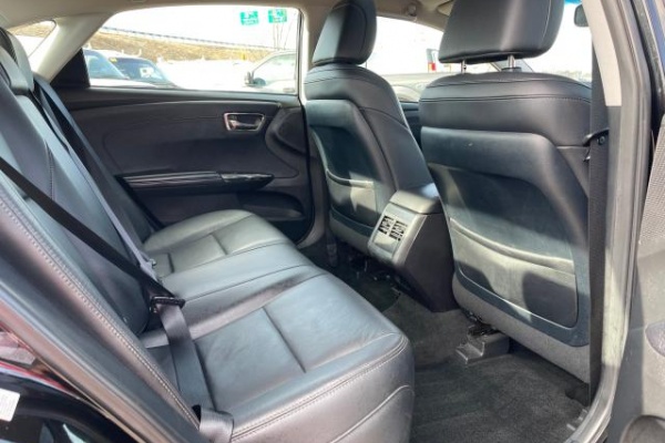 фото Toyota AVALON XLE