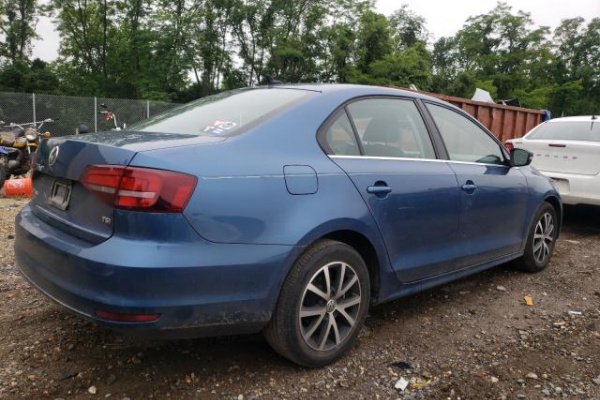 фото Volkswagen Jetta SE