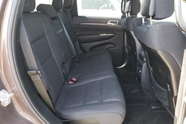 фото jeep  GRAND CHEROKEE LAREDO