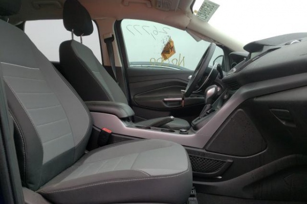 фото Ford Escape SE