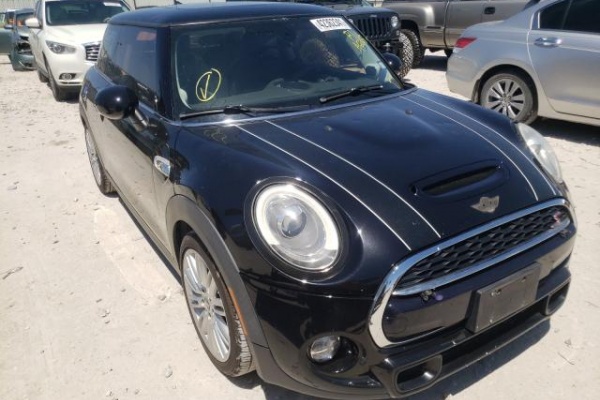 фото Mini COOPER S