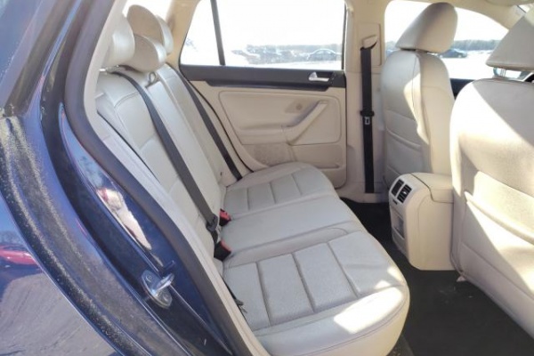 фото Volkswagen Jetta S