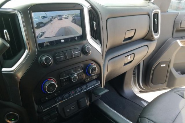 фото Chevrolet Silverado C1500 RST