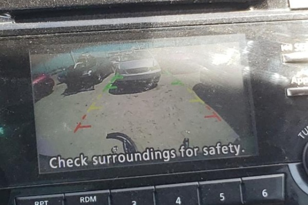 фото Nissan Rogue S