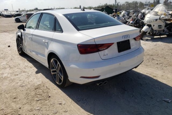 фото Audi A3 Premium