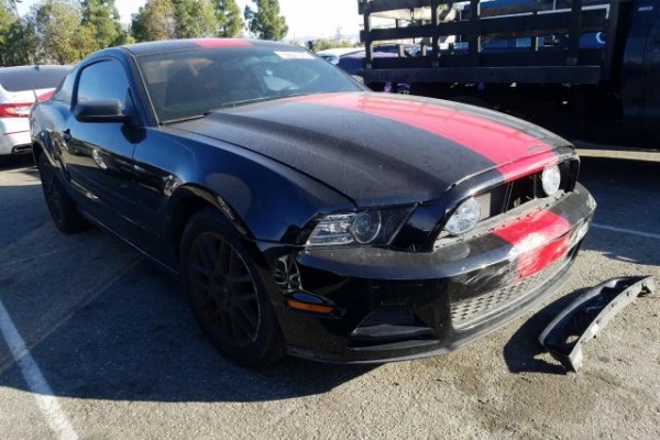 фото Ford Mustang