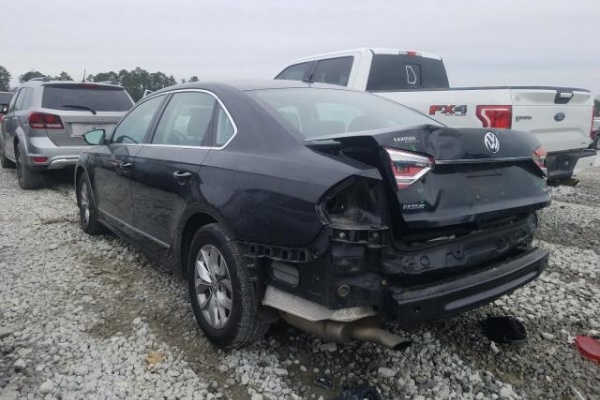 фото Volkswagen Passat S