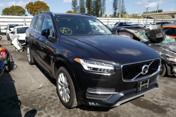 фото Volvo XC90 T6