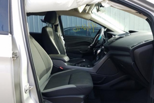 фото Ford Escape S