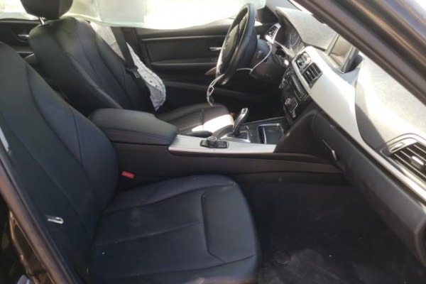 фото BMW 320 I