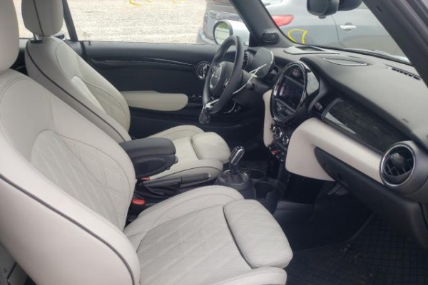 фото Mini COOPER S