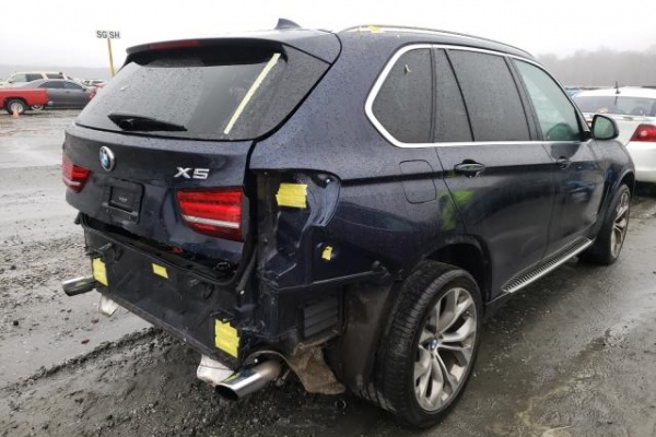 фото BMW X5 XDRIVE35I