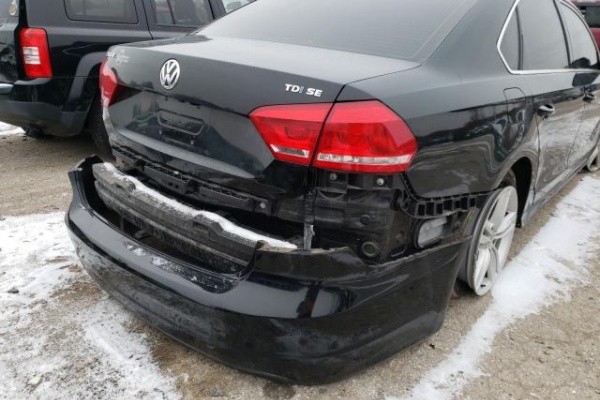 фото Volkswagen Passat SE