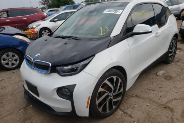 фото BMW I3 REX