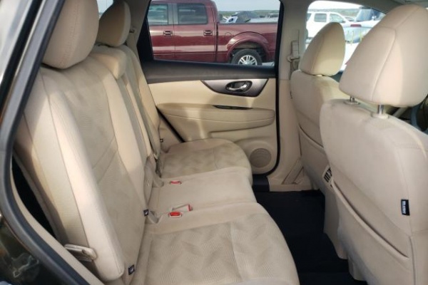 фото Nissan Rogue S