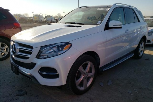 фото Mercedes-Benz GLE 350 4MATIC