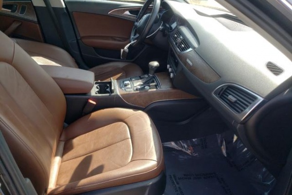 фото Audi A6 Premium