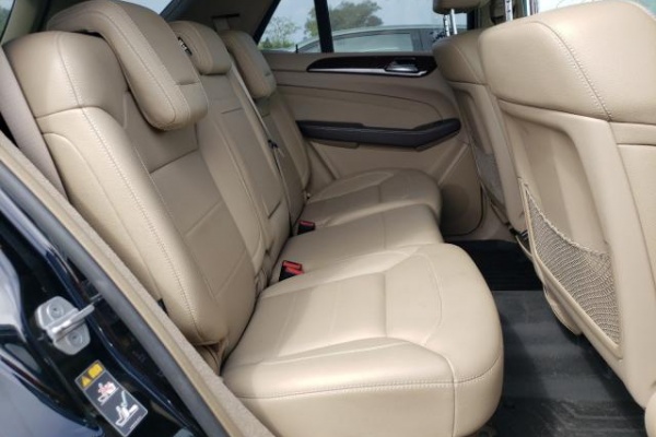фото Mercedes-Benz ML 350 BLUETEC