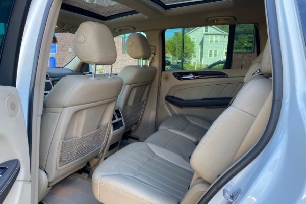 фото Mercedes-Benz GL 450 BLUETEC