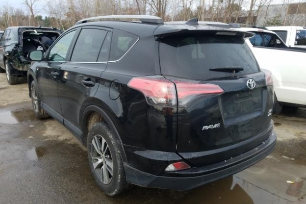 фото Toyota RAV4 XLE