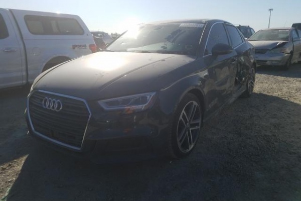 фото Audi A3 Premium Plus