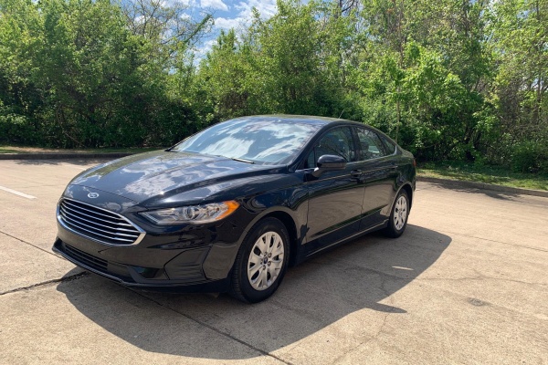 фото Ford Fusion S