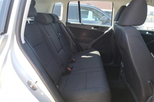 фото Volkswagen Tiguan S