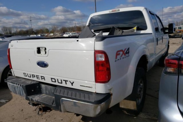 фото Ford F-250 SUPER DUTY