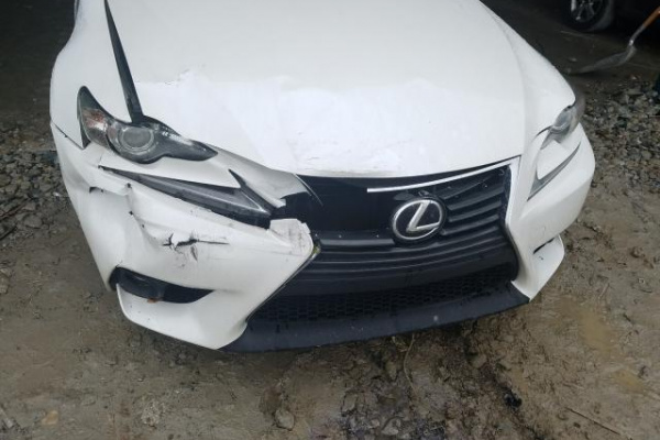 фото LEXUS IS 250