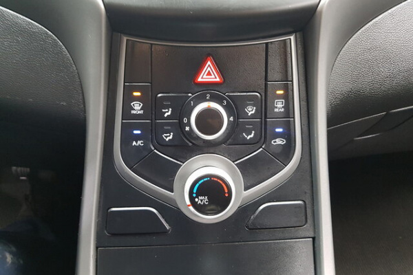 фото Hyundai Avante