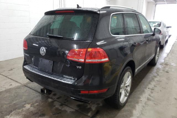 фото Volkswagen TOUAREG V6