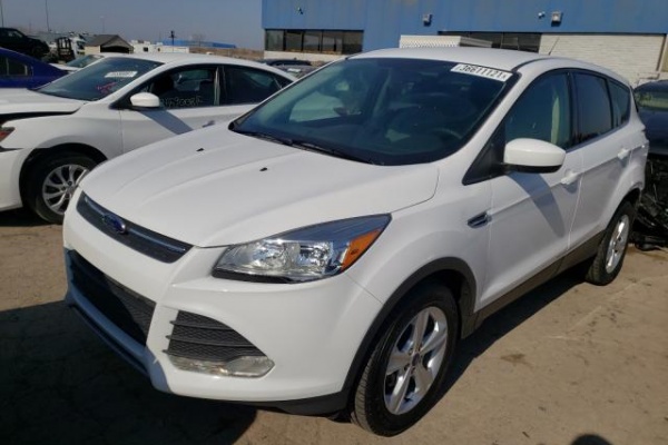 фото Ford Escape SE