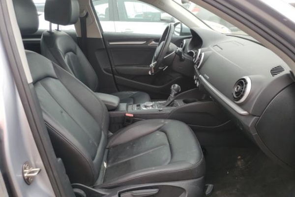 фото Audi A3 Premium