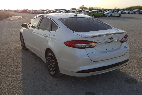 фото Ford Fusion TITANIUM/PLATINUM HEV