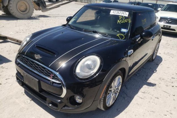 фото Mini COOPER S