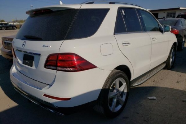 фото Mercedes-Benz GLE 350 4MATIC