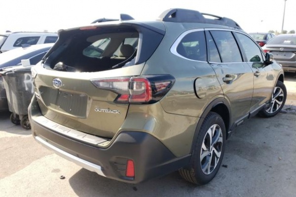фото Subaru OUTBACK LIMITED