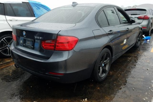 фото BMW 328 XI SULEV