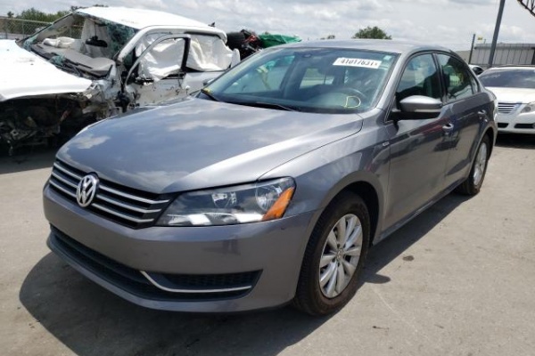 фото Volkswagen Passat S