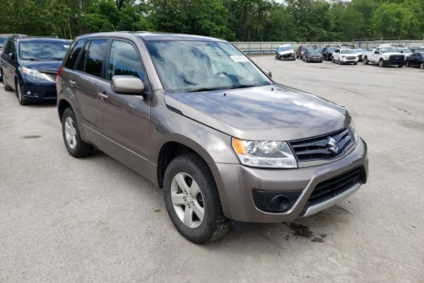 фото SUZUKI GRAND VITARA PREMIUM