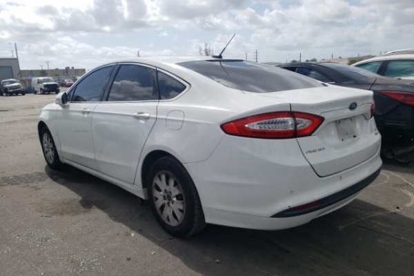 фото Ford Fusion SE
