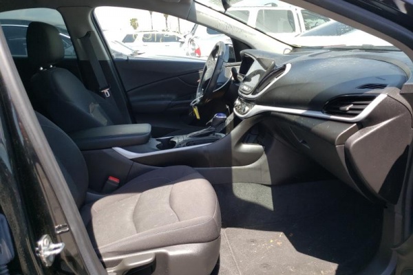 фото Chevrolet Volt LT